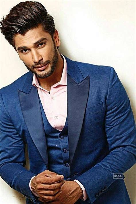 sexy indian guys|10 Most Handsome Indian Men in The World